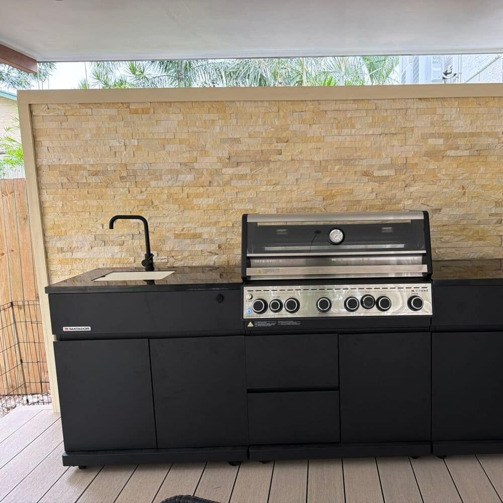 deck-builder-brisbane-4 privacy wall brisbane