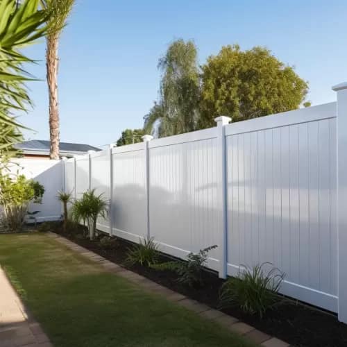 Whitepvcfullprivacyfence fencing-brisbane